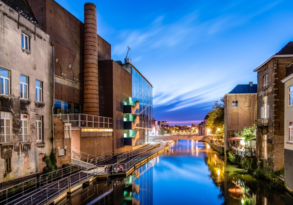 Serene Amsterdam canals at dusk